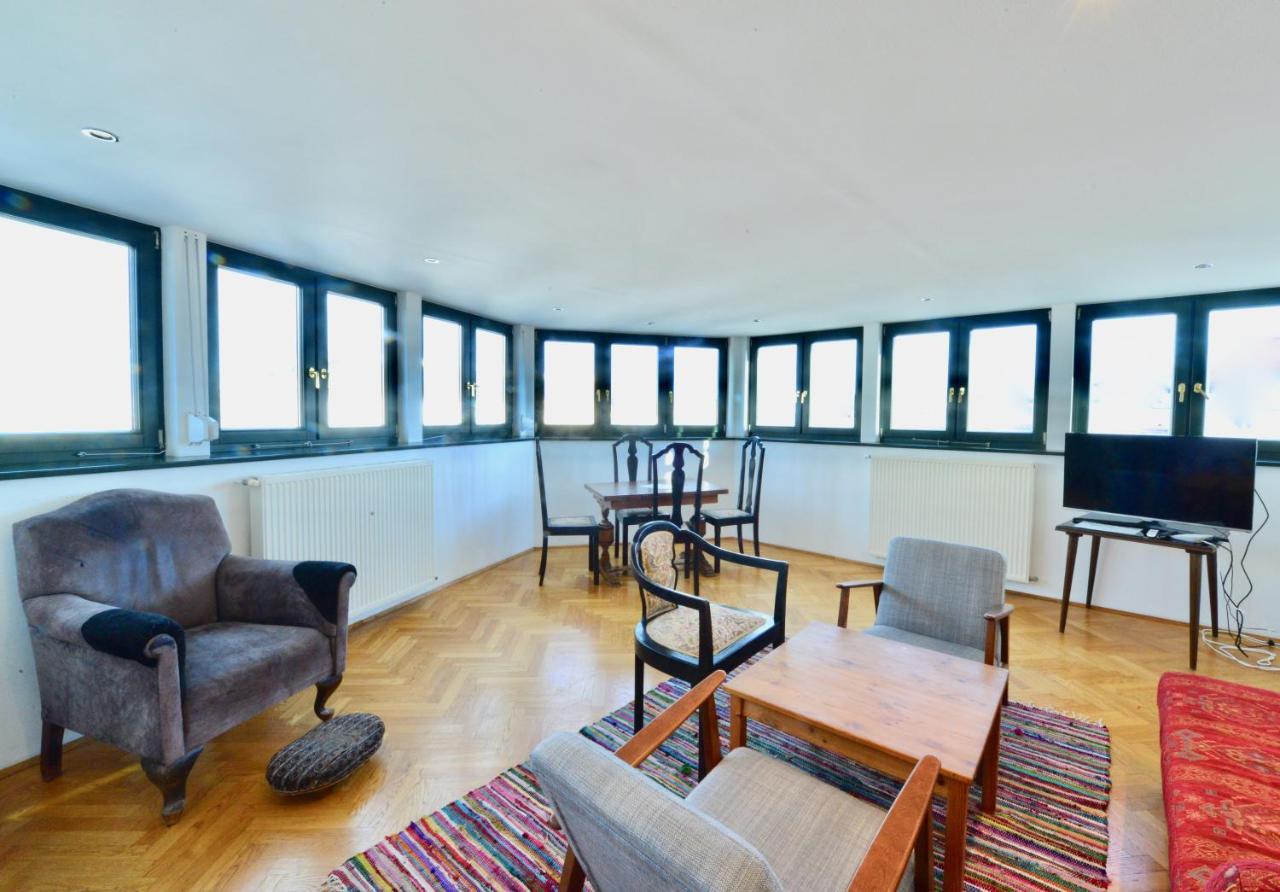 Spacious Flat With Panoramic View Вена Экстерьер фото