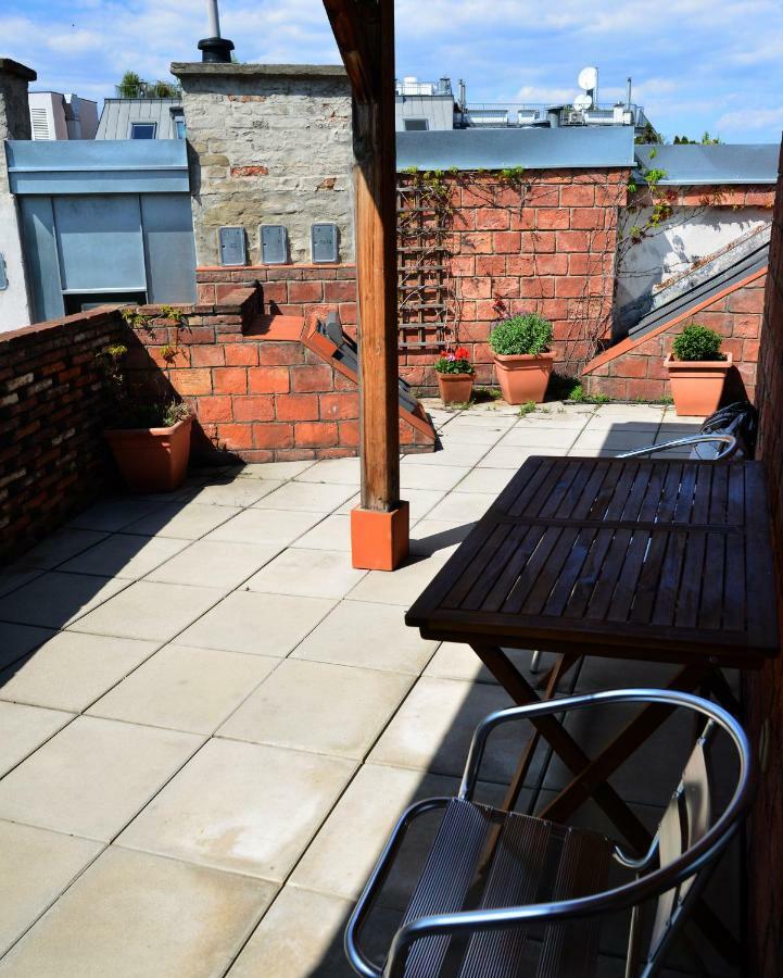 Spacious Flat With Panoramic View Вена Экстерьер фото